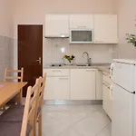 Topic Apartment