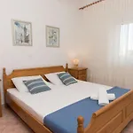 Topic Apartment