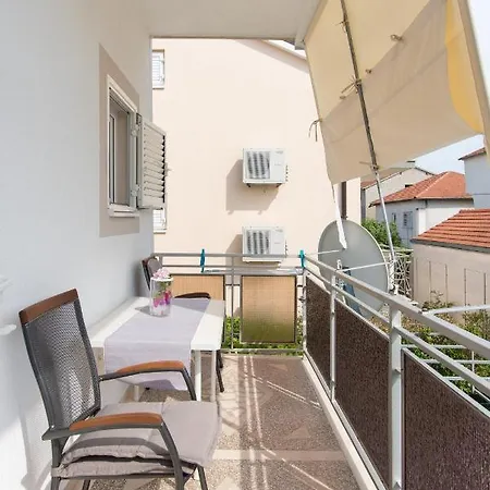 Topic * וודיצה